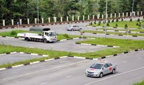 Xử phạt các hành vi vi phạm quy định về đào tạo, sát hạch lái xe